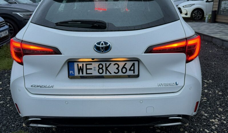 TOYOTA Corolla  | FWD (przód) | Automatyczna | 140 KM | bialy full