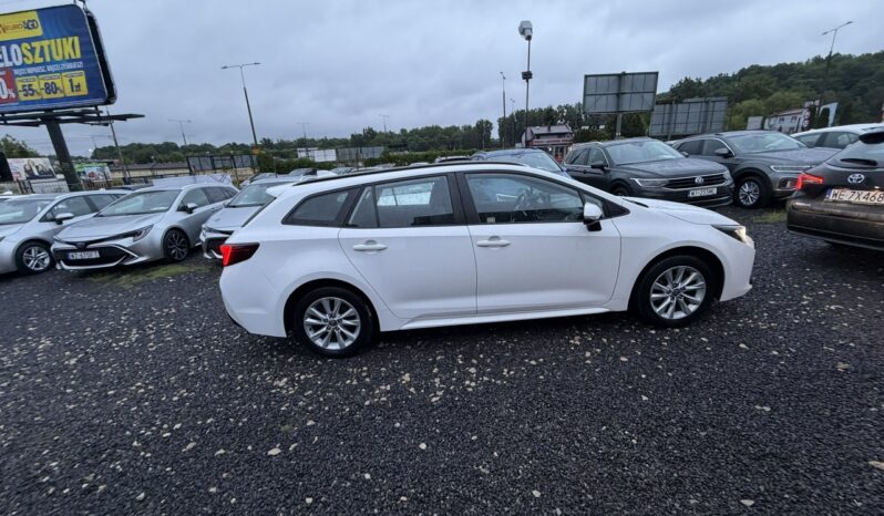 TOYOTA Corolla  | FWD (przód) | Automatyczna | 140 KM | bialy full