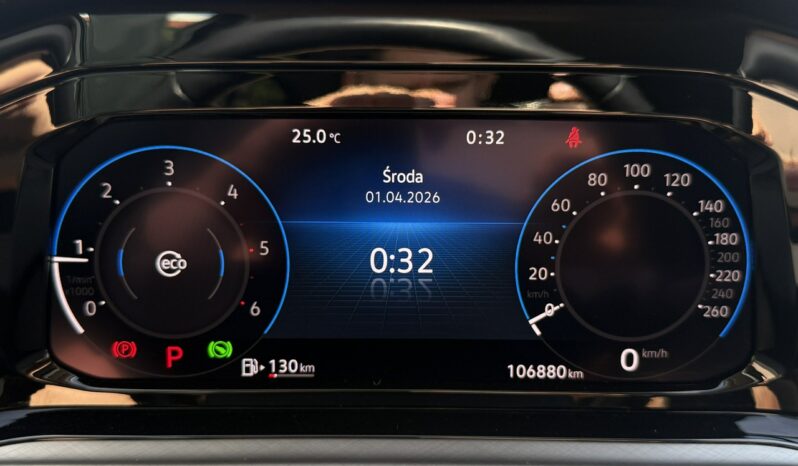VOLKSWAGEN Golf  | przedni | Automatyczna | 115 KM | Czarny full