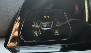 VOLKSWAGEN Golf  | przedni | Automatyczna | 115 KM | Czarny full