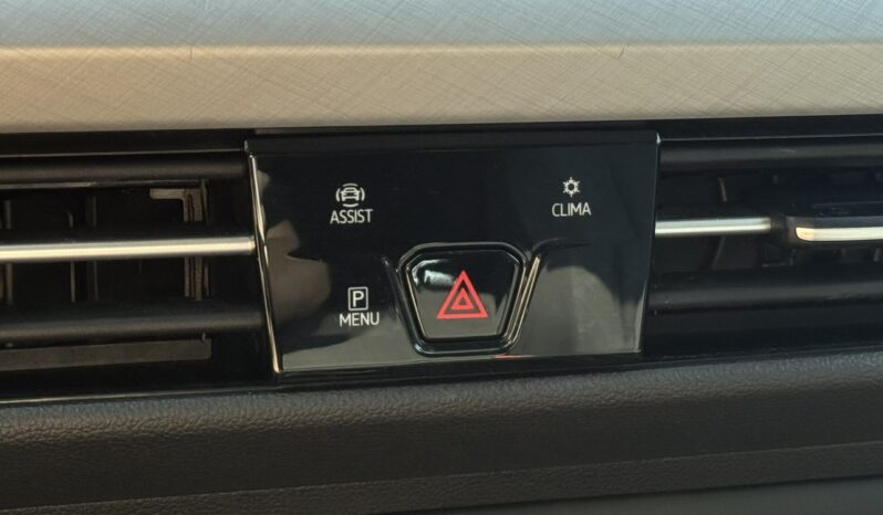 VOLKSWAGEN Golf  | przedni | Automatyczna | 115 KM | Czarny full