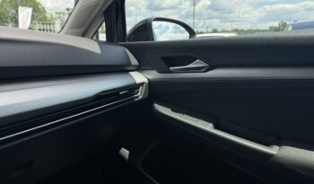 VOLKSWAGEN Golf  | FWD (przód) | Automatyczna | 115 KM | Czarny full
