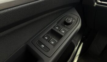 VOLKSWAGEN Golf  | FWD (przód) | Automatyczna | 115 KM | Czarny full