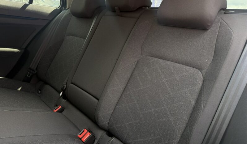 VOLKSWAGEN Golf  | FWD (przód) | Automatyczna | 115 KM | Czarny full