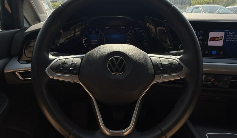 VOLKSWAGEN Golf  | FWD (przód) | Automatyczna | 115 KM | Czarny full