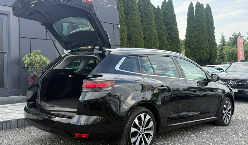 RENAULT Megane  | FWD (przód) | Automatyczna | 140 KM | Czarny full