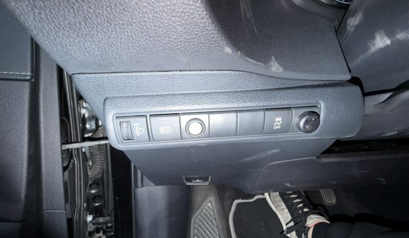 TOYOTA Corolla  | FWD (przód) | Automatyczna | 122 KM | Czarny full