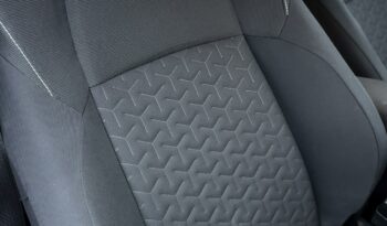 TOYOTA Corolla  | FWD (przód) | Automatyczna | 122 KM | Czarny full