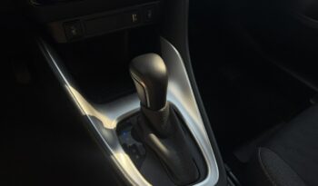 TOYOTA Yaris  | FWD (przód) | Automatyczna B/S | 116 KM | Czarny full