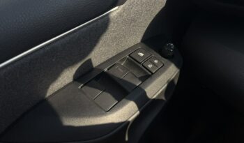 TOYOTA Yaris  | FWD (przód) | Automatyczna B/S | 116 KM | Czarny full