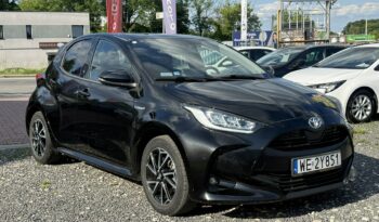 TOYOTA Yaris  | FWD (przód) | Automatyczna B/S | 116 KM | Czarny full