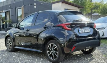TOYOTA Yaris  | FWD (przód) | Automatyczna B/S | 116 KM | Czarny full