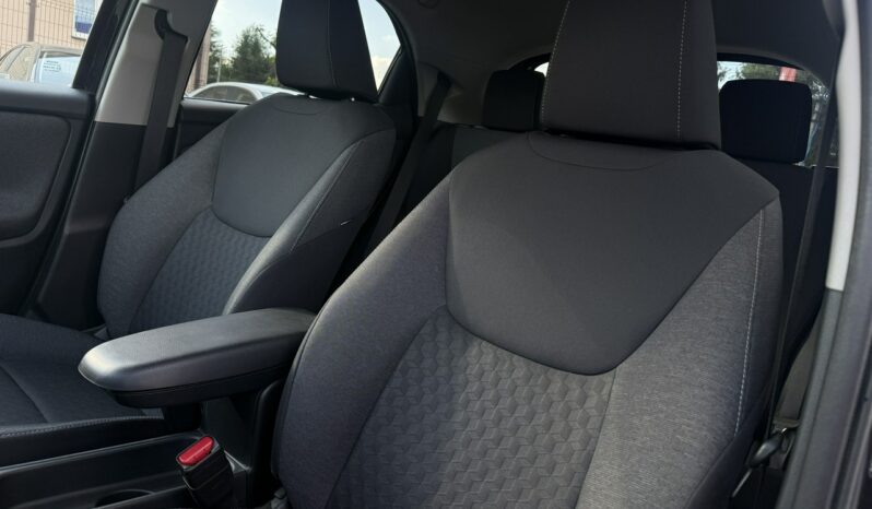 TOYOTA Yaris  | FWD (przód) | Automatyczna B/S | 116 KM | Czarny full