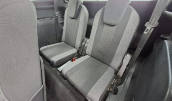 PEUGEOT 5008  | FWD (przód) | Manualna | 130 KM | zielony ciemny full