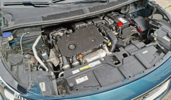 PEUGEOT 5008  | FWD (przód) | Manualna | 130 KM | zielony ciemny full