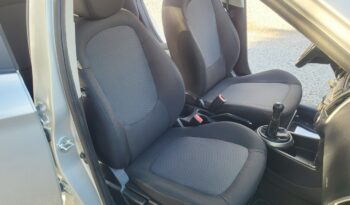 HYUNDAI i20  | przedni | Manualna | 85 KM | Srebrny full