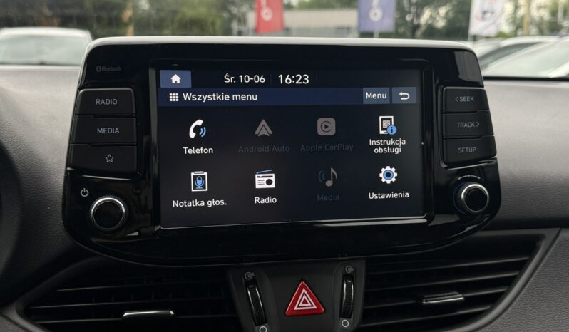 HYUNDAI I30  | FWD (przód) | Manualna | 120 KM | Srebrny full