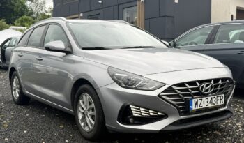 HYUNDAI I30  | FWD (przód) | Manualna | 120 KM | Srebrny full