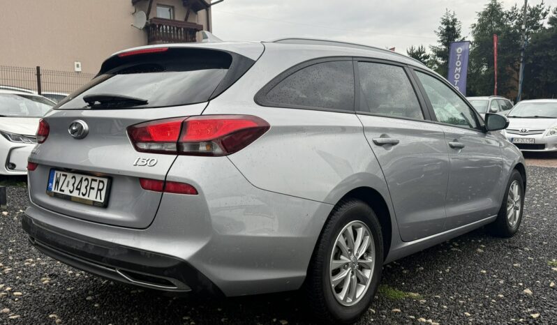 HYUNDAI I30  | FWD (przód) | Manualna | 120 KM | Srebrny full