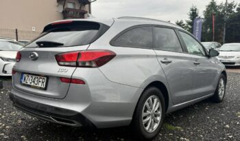 HYUNDAI I30  | FWD (przód) | Manualna | 120 KM | Srebrny full