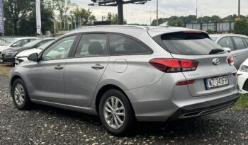 HYUNDAI I30  | FWD (przód) | Manualna | 120 KM | Srebrny full