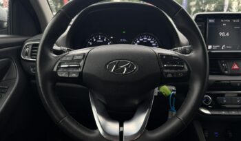 HYUNDAI I30  | FWD (przód) | Manualna | 120 KM | Srebrny full