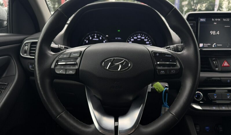 HYUNDAI I30  | FWD (przód) | Manualna | 120 KM | Srebrny full
