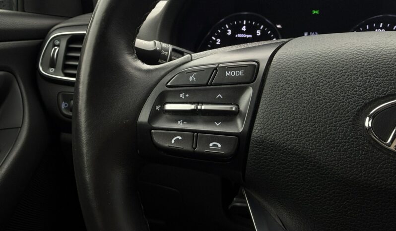 HYUNDAI I30  | FWD (przód) | Manualna | 120 KM | Srebrny full