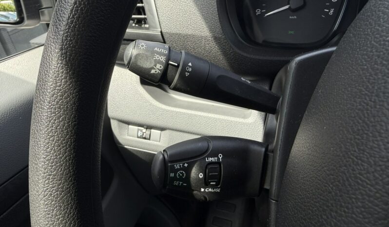 TOYOTA ProAce | FWD (przód) | Manualna | 122 KM | bialy full