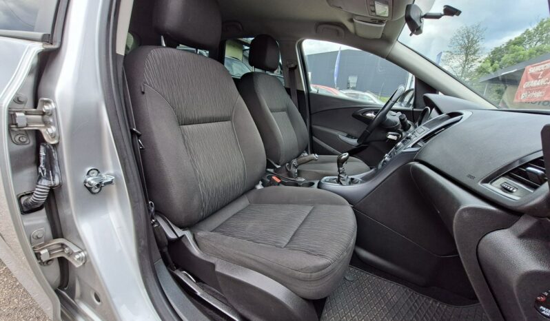 OPEL Astra | FWD (przód) | Manualna | 140 KM | Srebrny full