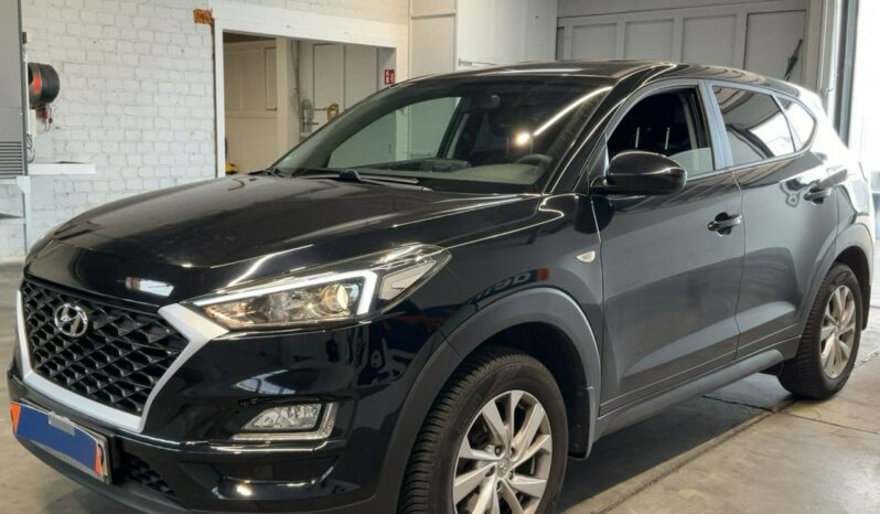 Hyundai Tucson  | Fwd (Przód) | Manualna | 132 Km | Czarny