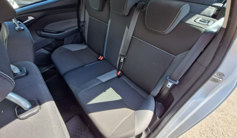 FORD Focus  | FWD (przód) | Manualna | 115 KM | Srebrny full