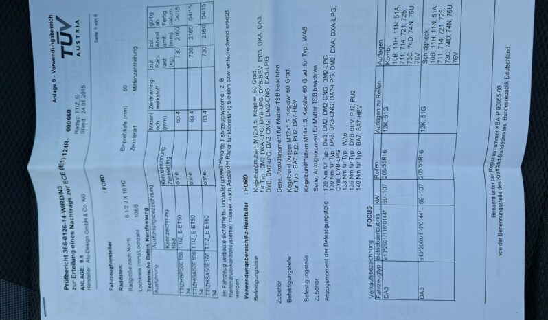 FORD Focus  | FWD (przód) | Manualna | 115 KM | Srebrny full