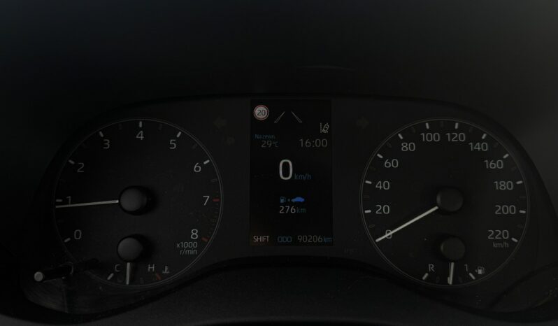TOYOTA Yaris  | FWD (przód) | Manualna | 125 KM | Czarny full
