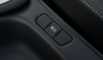 TOYOTA Yaris  | FWD (przód) | Manualna | 125 KM | Czarny full