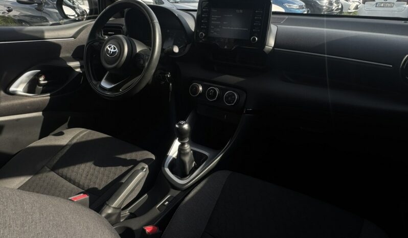 TOYOTA Yaris  | FWD (przód) | Manualna | 125 KM | Czarny full