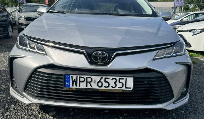 TOYOTA Corolla  | FWD (przód) | Manualna | 125 KM | Srebrny full