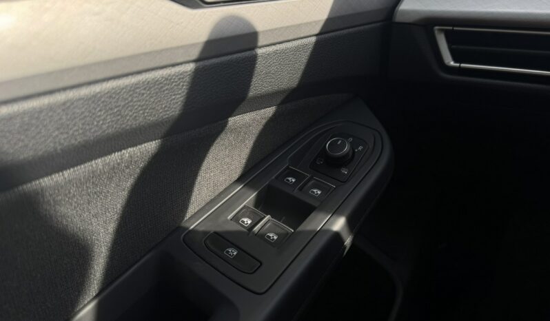 VOLKSWAGEN Golf  | FWD (przód) | Manualna | 115 KM | Srebrny full
