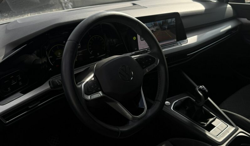 VOLKSWAGEN Golf  | FWD (przód) | Manualna | 115 KM | Srebrny full