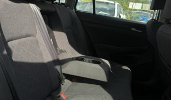 VOLKSWAGEN Golf  | FWD (przód) | Manualna | 115 KM | Srebrny full