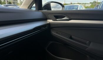 VOLKSWAGEN Golf  | FWD (przód) | Manualna | 115 KM | Czarny full