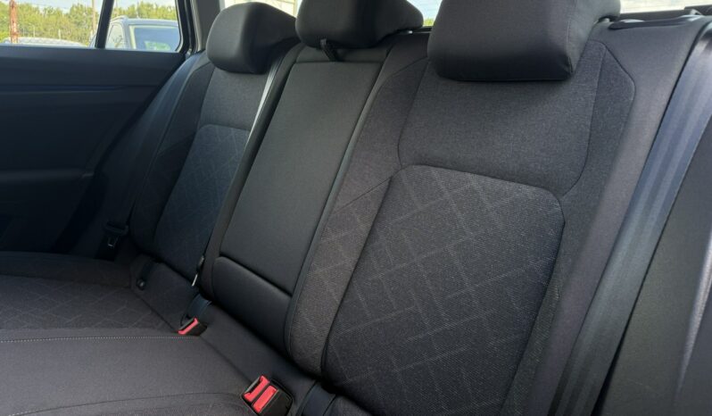 VOLKSWAGEN Golf  | FWD (przód) | Manualna | 115 KM | Czarny full