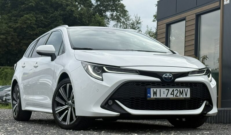 TOYOTA Corolla  | FWD (przód) | Automatyczna | 122 KM | bialy full