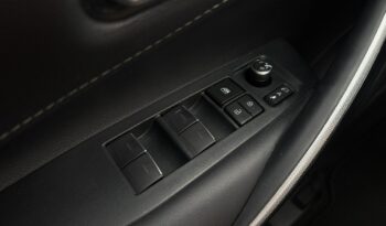 TOYOTA Corolla  | FWD (przód) | Automatyczna | 122 KM | bialy full