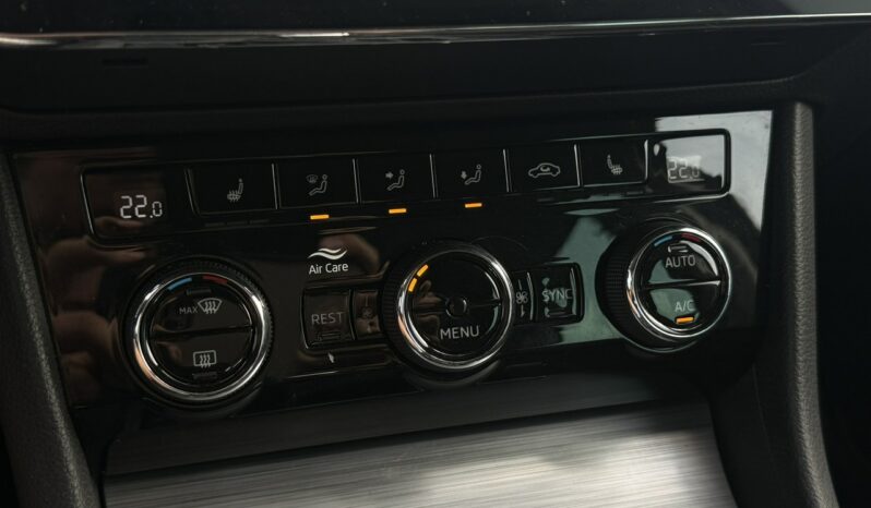 SKODA Superb  | FWD (przód) | Automatyczna | 150 KM | Szary full