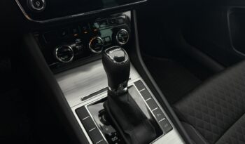 SKODA Superb  | FWD (przód) | Automatyczna | 150 KM | Szary full