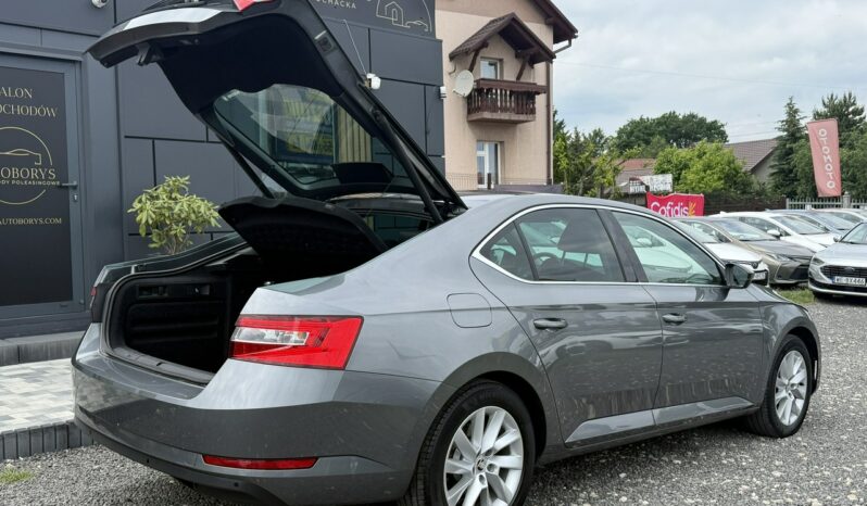 SKODA Superb  | FWD (przód) | Automatyczna | 150 KM | Szary full