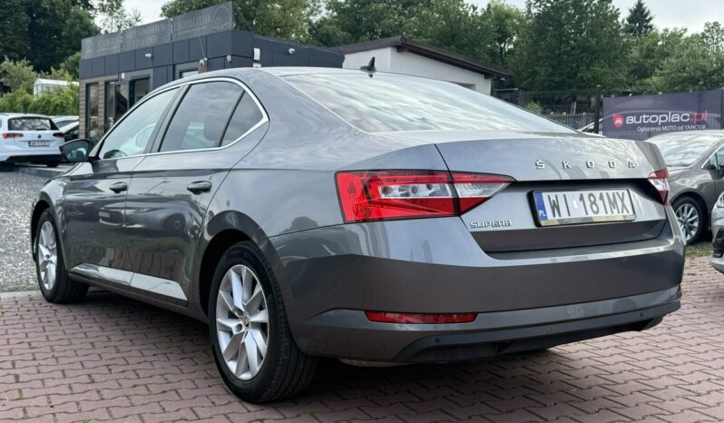 SKODA Superb  | FWD (przód) | Automatyczna | 150 KM | Szary full