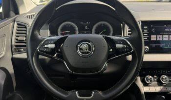 SKODA Karoq | 4×4 (doł. automatycznie) | Automatyczna D/S | 150 KM | Niebieski full