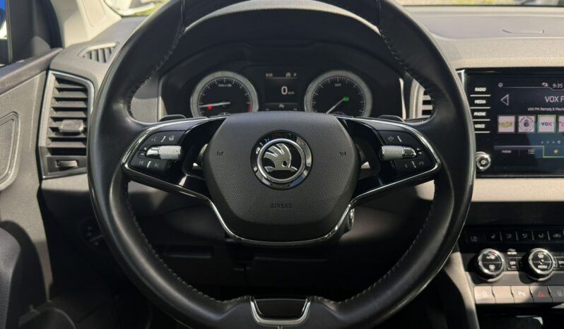 SKODA Karoq | 4×4 (doł. automatycznie) | Automatyczna D/S | 150 KM | Niebieski full